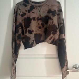 Reverse Tie-Dye Cropped Sweatshirt
